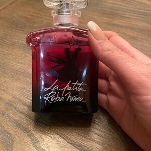 Guerlain La Petite Robe Noire Perfume - Deep Red